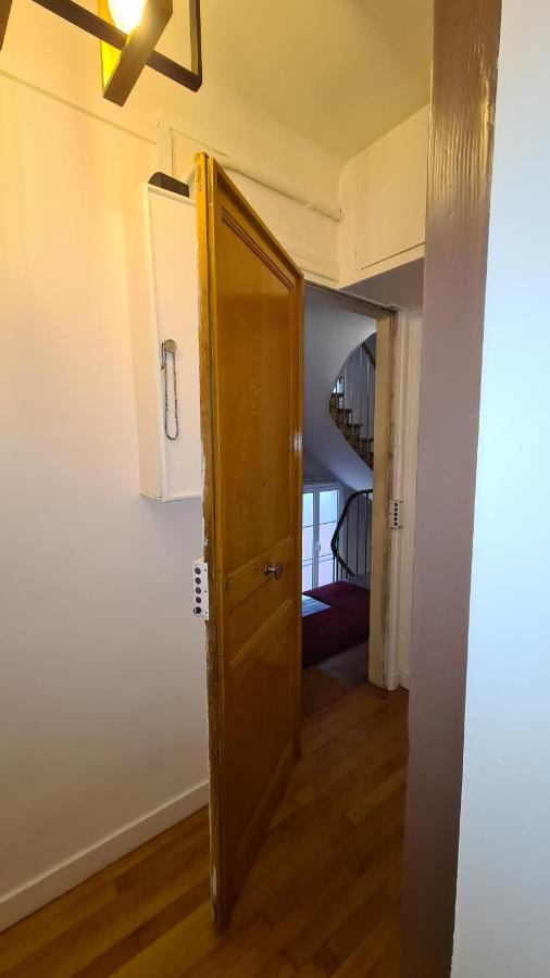 Residence Cosy, Chambre Privee Non Mitoyenne Avec Serrure Dans Un Appartement De 50 M Carres Colombes  Exterior photo